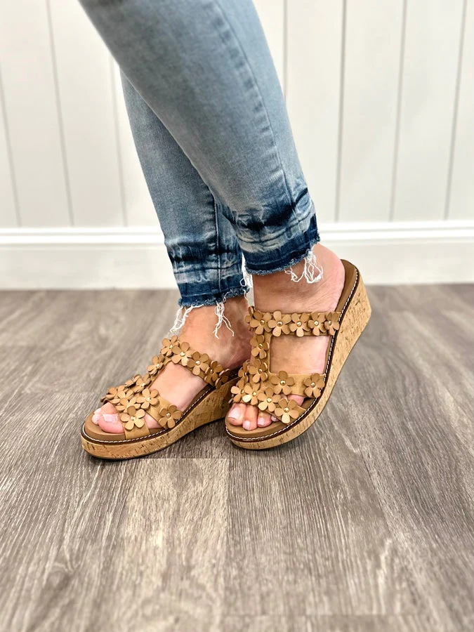 Mic Drop Wedge Sandal - Image 4