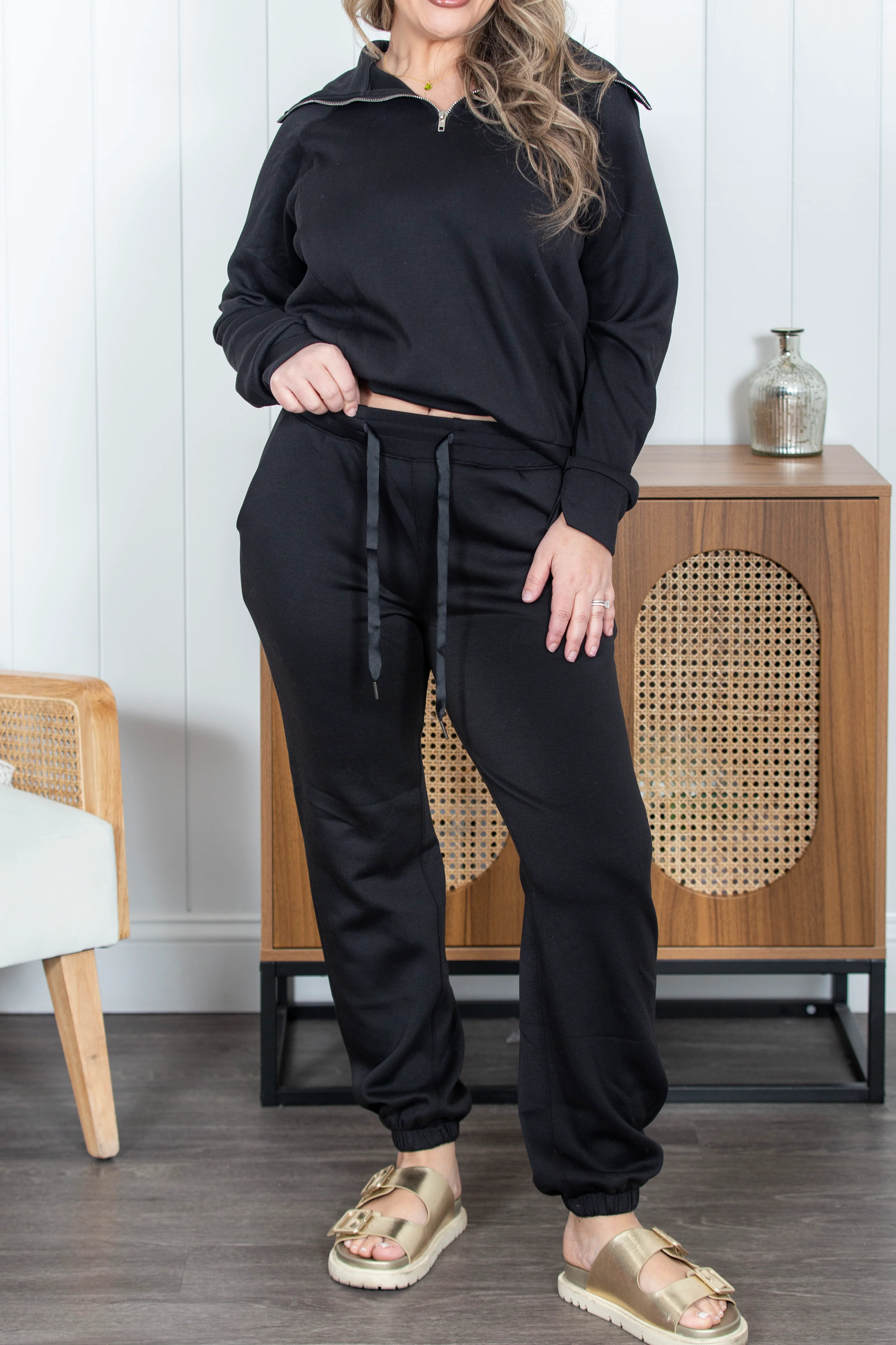 Resort Ready Lounge Set - Image 4