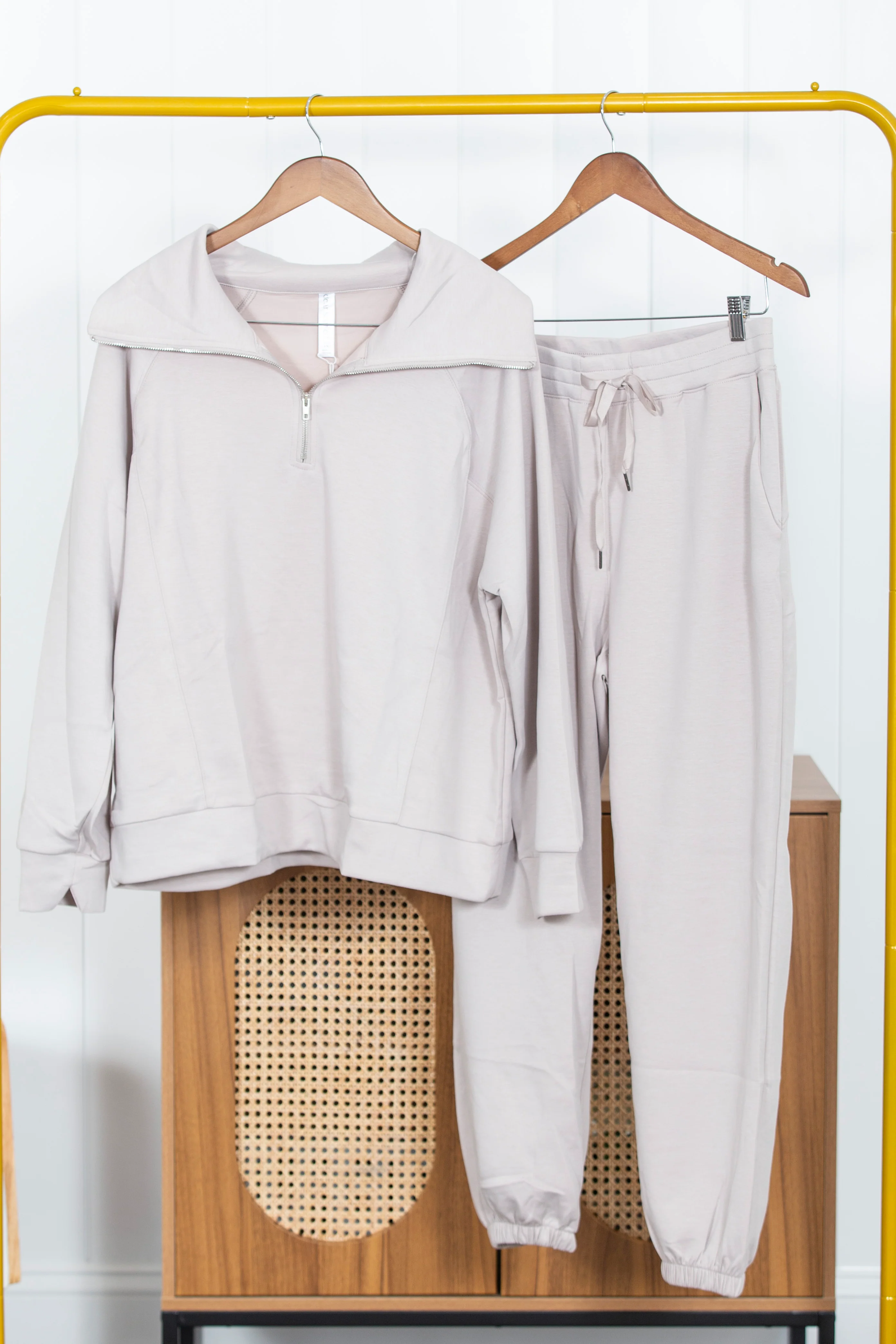 Resort Ready Lounge Set - Image 7